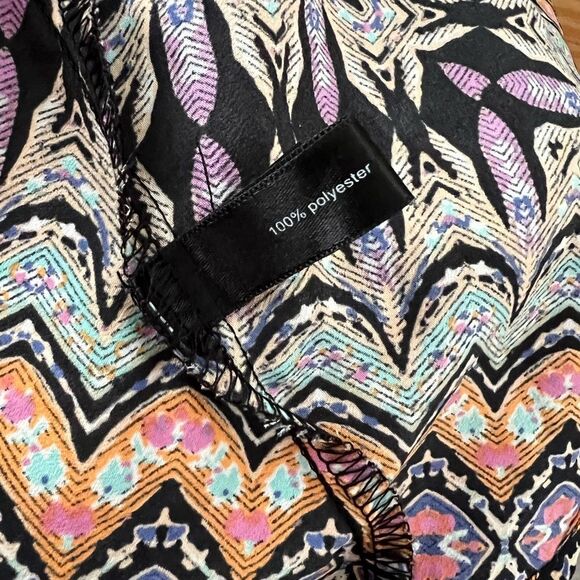 The Limited Blouse - Picture 4 of 4